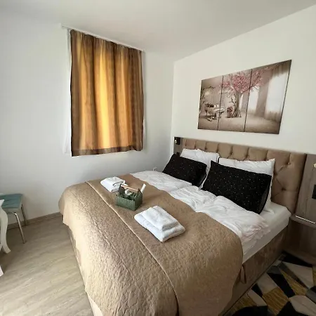 Jázmin Apartman *